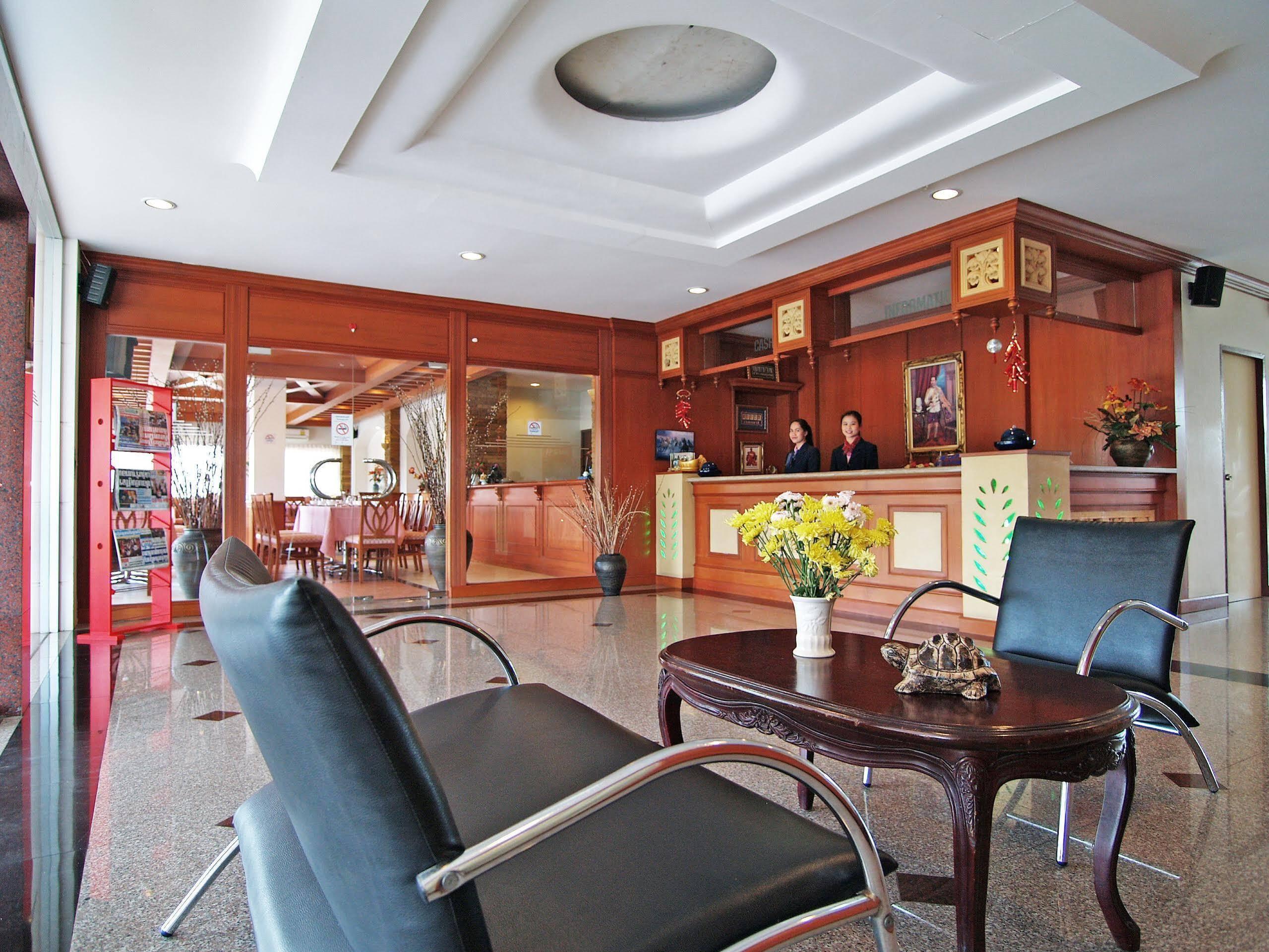 Kieng Piman Hotel Mukdahan Bagian luar foto