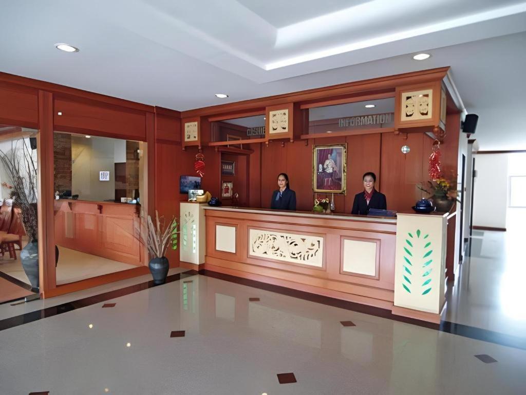 Kieng Piman Hotel Mukdahan Bagian luar foto