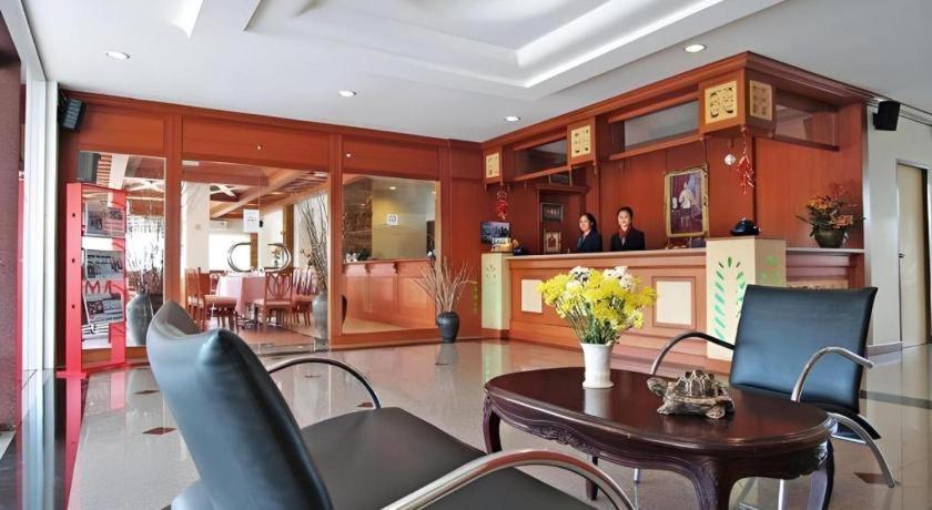 Kieng Piman Hotel Mukdahan Bagian luar foto